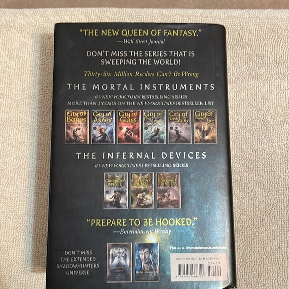 NOT ELIGIBLE FOR BUNDLE SALE Lady Midnight #1 in the Dark Artifices Series - Picture 2 of 12